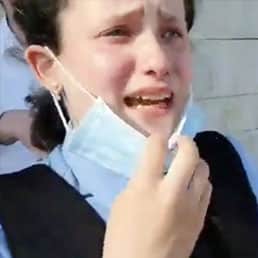 Watch: Israeli Police Detain 11-Year-Old Chareidi Girl Over Mask Infringement