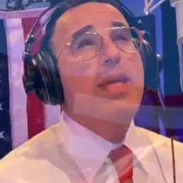 Shwekey Hopes Song Composed for Trump Fundraiser Will Spark Wave of Patriotism in Jewish Community 4 Shwekey Hopes Song Composed for Trump Fundraiser Will Spark Wave of Patriotism in Jewish Community