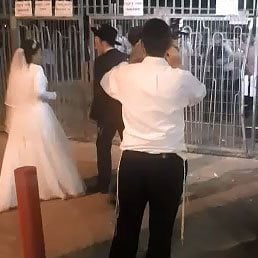 WATCH THIS! What Happens When A Bochur In A “Capsule” Misses His Sister’s Wedding?