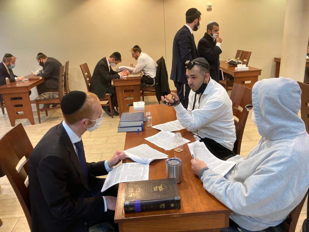 DATA Kumzitz and Special Sunday Morning Chanukah Learning Program 13