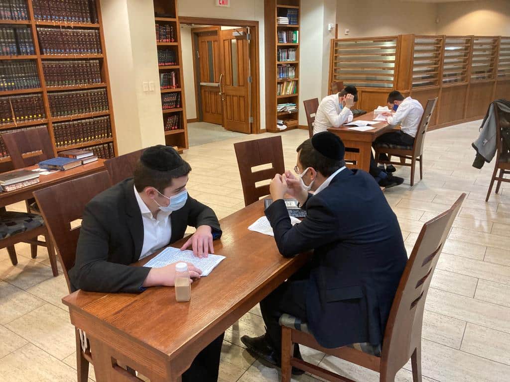 DATA Kumzitz and Special Sunday Morning Chanukah Learning Program 9