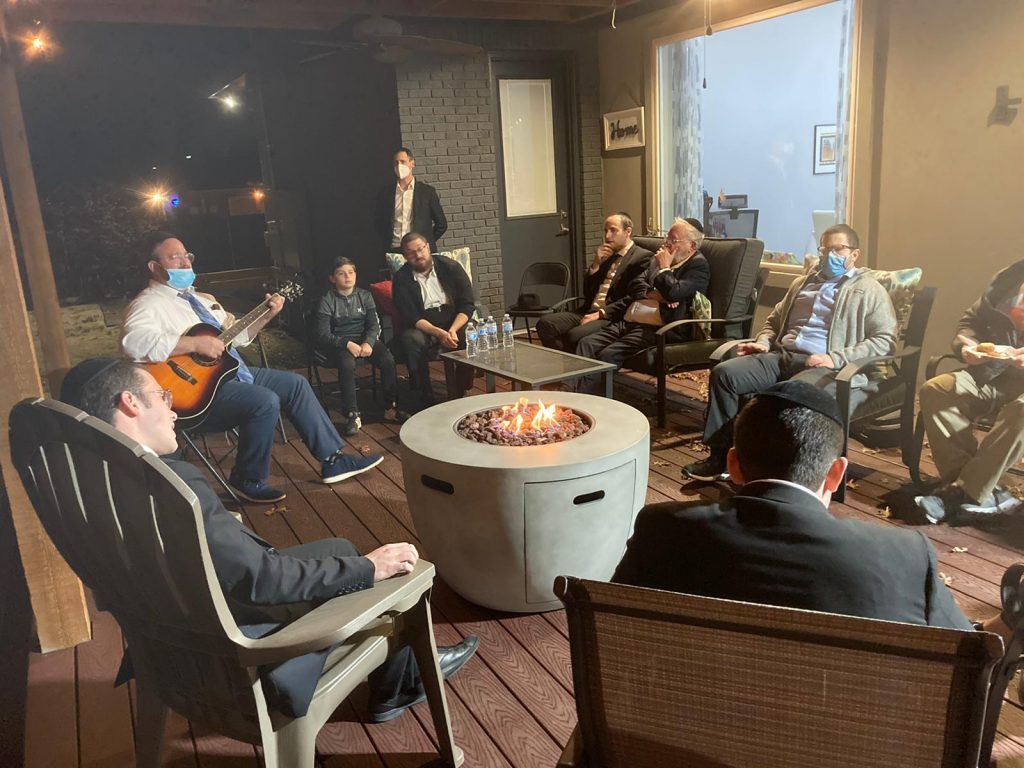 DATA Kumzitz and Special Sunday Morning Chanukah Learning Program 5