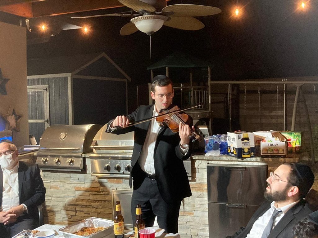 DATA Kumzitz and Special Sunday Morning Chanukah Learning Program 2